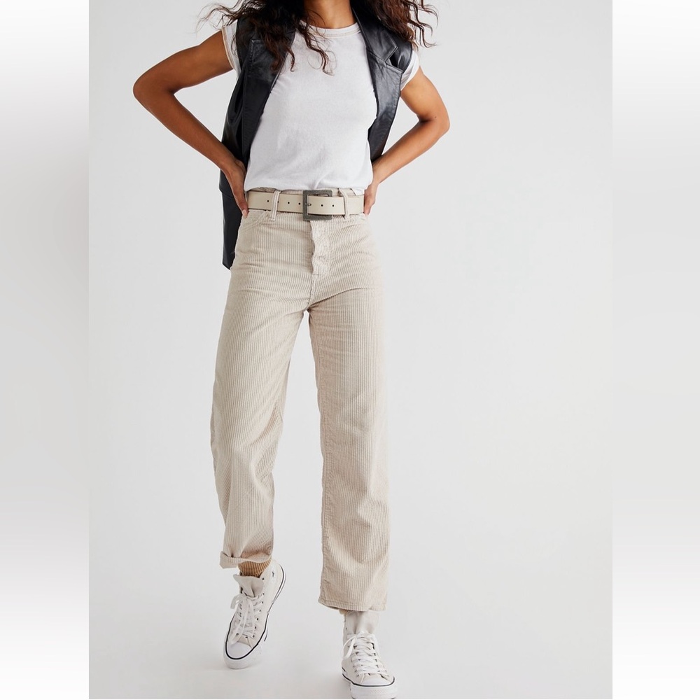 Levi’s CORDUROY RIBCAGE STRAIGHT ANKLE